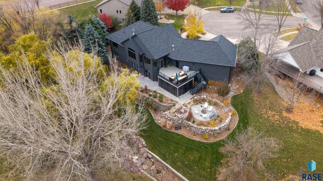 6004 S Prairie View Cir Circle, Sioux Falls, SD 57108