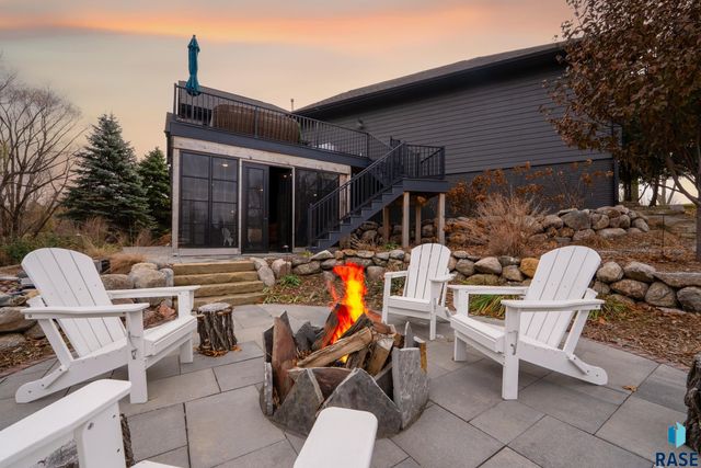 6004 S Prairie View Cir Circle, Sioux Falls, SD 57108