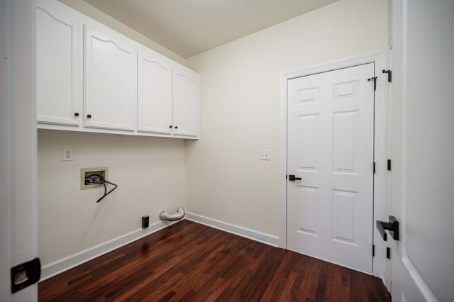 2815 Bowers Ln, Murfreesboro, TN 37129