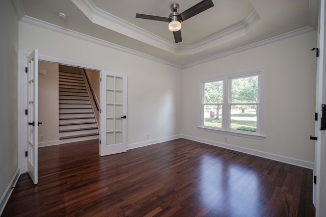2815 Bowers Ln, Murfreesboro, TN 37129