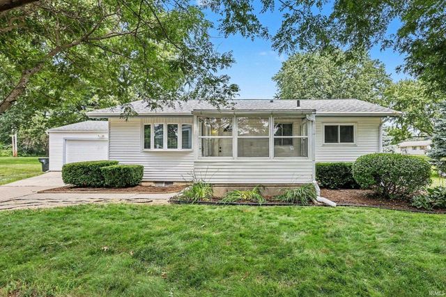 15525 Darden Road, Granger, IN 46530