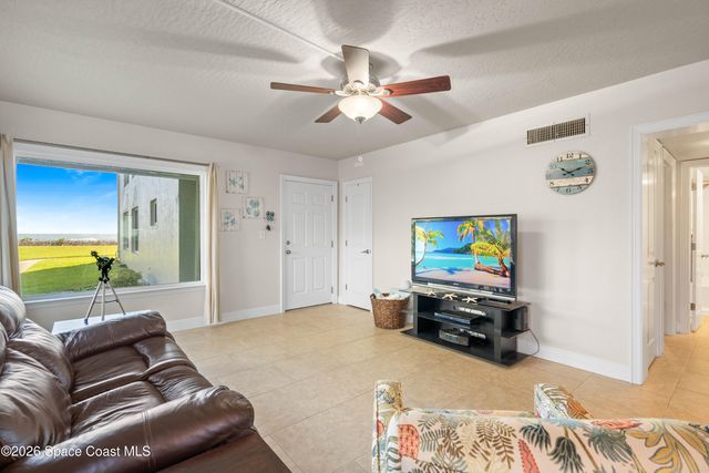 1321 S Miramar Avenue 4, Indialantic, FL 32903