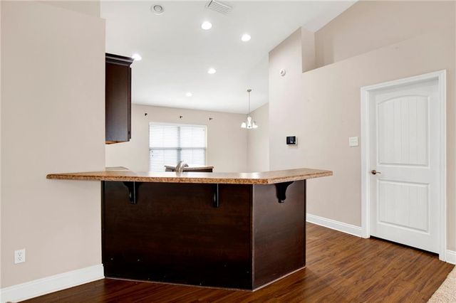 2273 Farrington W Loop, Semmes, AL 36575