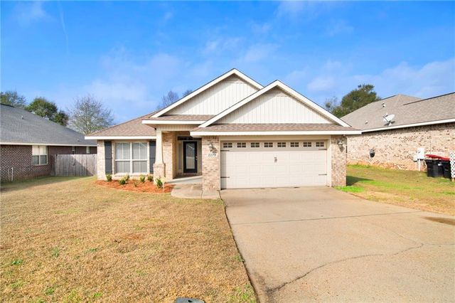 2273 Farrington W Loop, Semmes, AL 36575