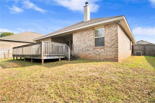 2273 Farrington W Loop, Semmes, AL 36575