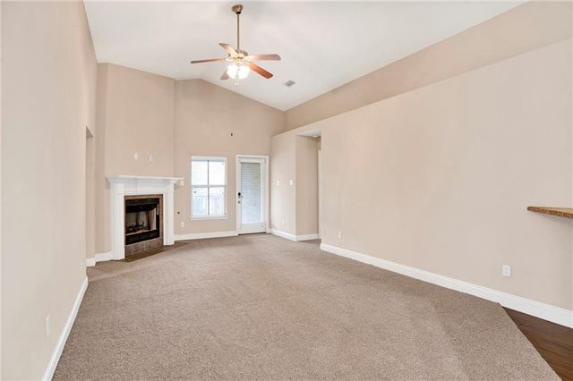 2273 Farrington W Loop, Semmes, AL 36575