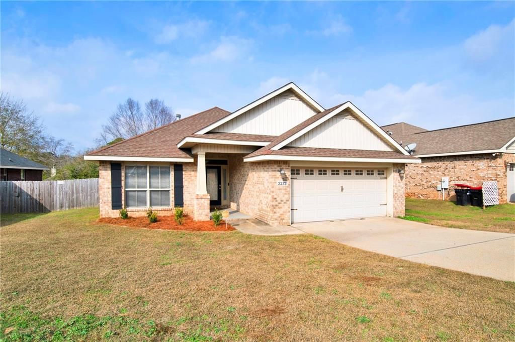 2273 Farrington W Loop, Semmes, AL 36575