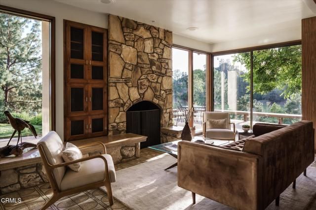 1279 Chateau Road, Pasadena, CA 91105