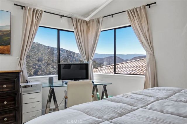 30718 Early Round, Canyon Lake, CA 92587