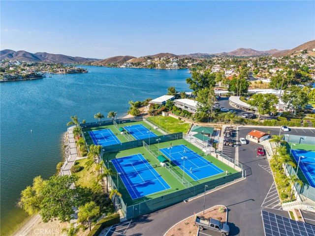 30718 Early Round, Canyon Lake, CA 92587