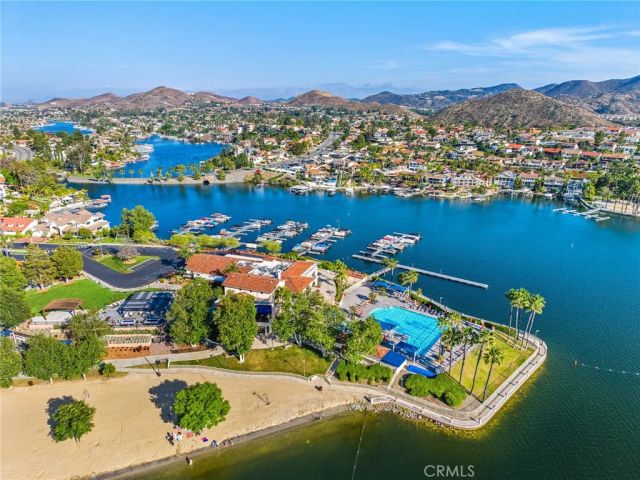 30718 Early Round, Canyon Lake, CA 92587