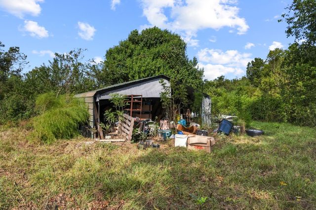 451 Farm Pasture Road, Shepherd, TX 77371