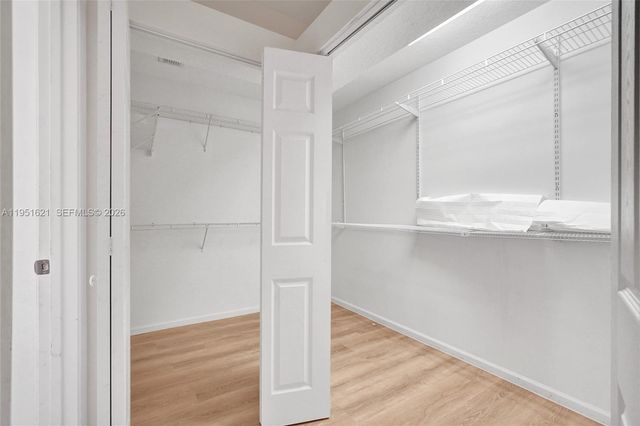 751 SW 191st Ave, Pembroke Pines, FL 33029