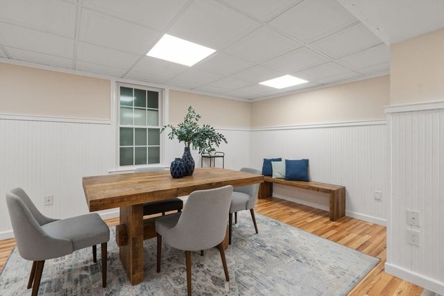 10 Steven Ln, Medfield, MA 02052