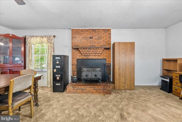 298 MCDANIEL LN, Middletown, VA 22645