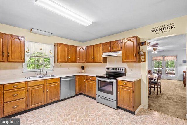298 MCDANIEL LN, Middletown, VA 22645