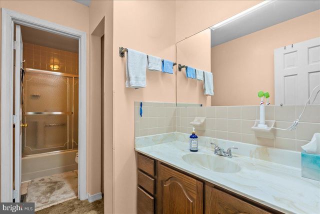 298 MCDANIEL LN, Middletown, VA 22645