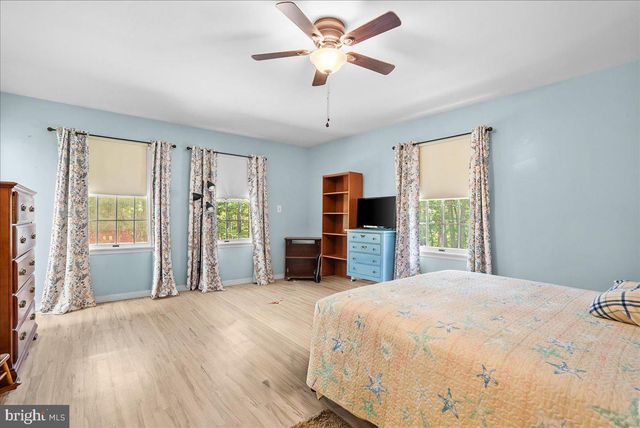 298 MCDANIEL LN, Middletown, VA 22645
