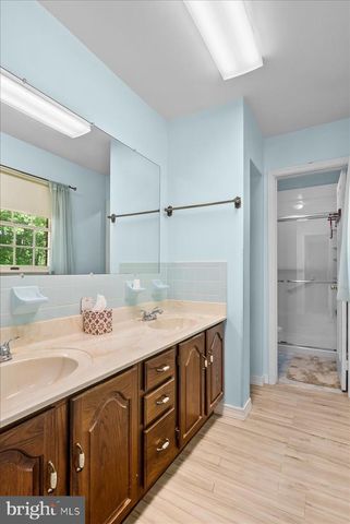 298 MCDANIEL LN, Middletown, VA 22645