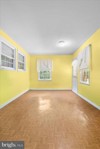 298 MCDANIEL LN, Middletown, VA 22645