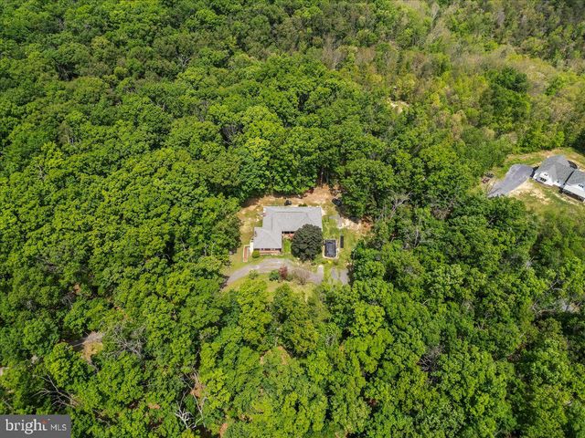 298 MCDANIEL LN, Middletown, VA 22645