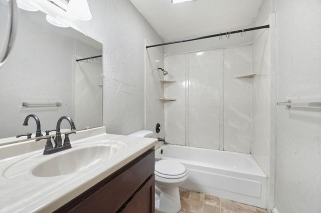 4912 Sandalwood Lane, Arlington, TX 76017