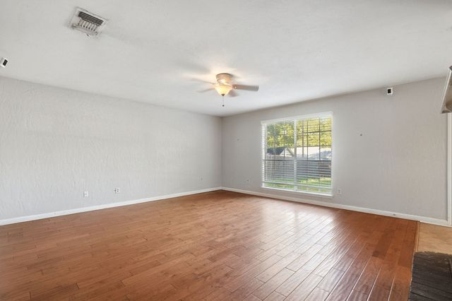4912 Sandalwood Lane, Arlington, TX 76017