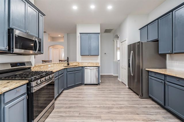 12813 STANDBRIDGE DRIVE, Riverview, FL 33579