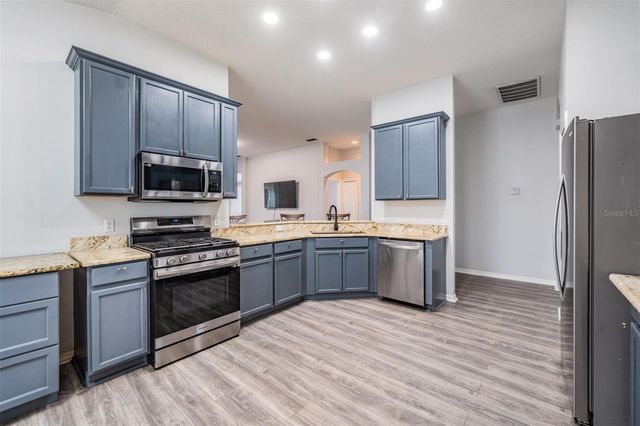 12813 STANDBRIDGE DRIVE, Riverview, FL 33579