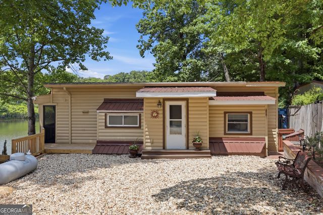 1049 Mountain Shadows Drive, Cleveland, GA 30528