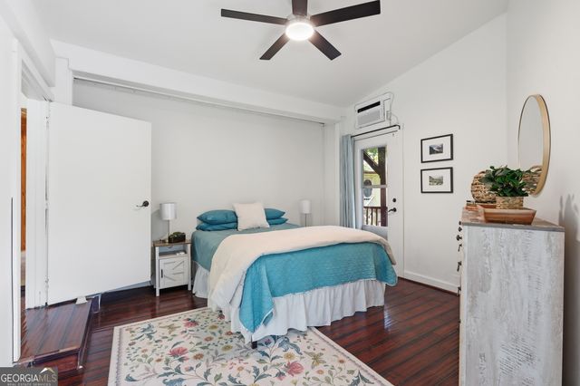 1049 Mountain Shadows Drive, Cleveland, GA 30528