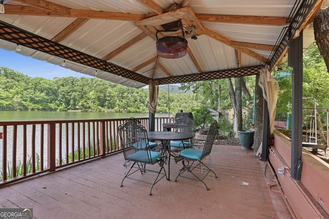 1049 Mountain Shadows Drive, Cleveland, GA 30528