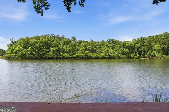 1049 Mountain Shadows Drive, Cleveland, GA 30528