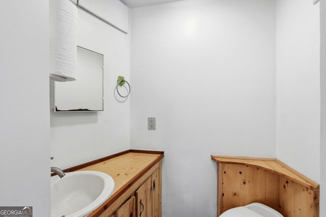 1049 Mountain Shadows Drive, Cleveland, GA 30528