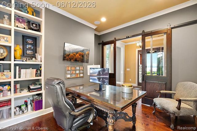 1345 E Lake Drive, Novi, MI 48377