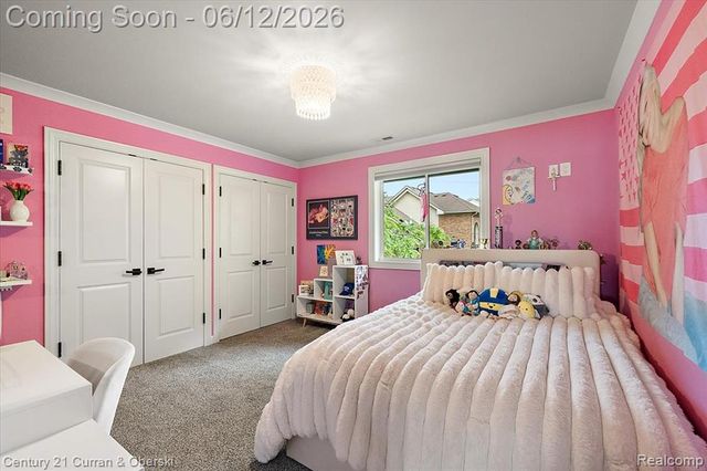 1345 E Lake Drive, Novi, MI 48377