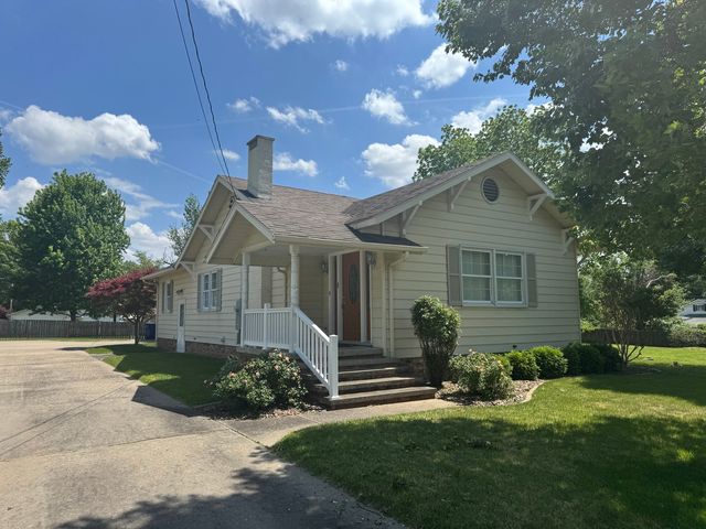 310 N Taft Street, West Frankfort, IL 62896