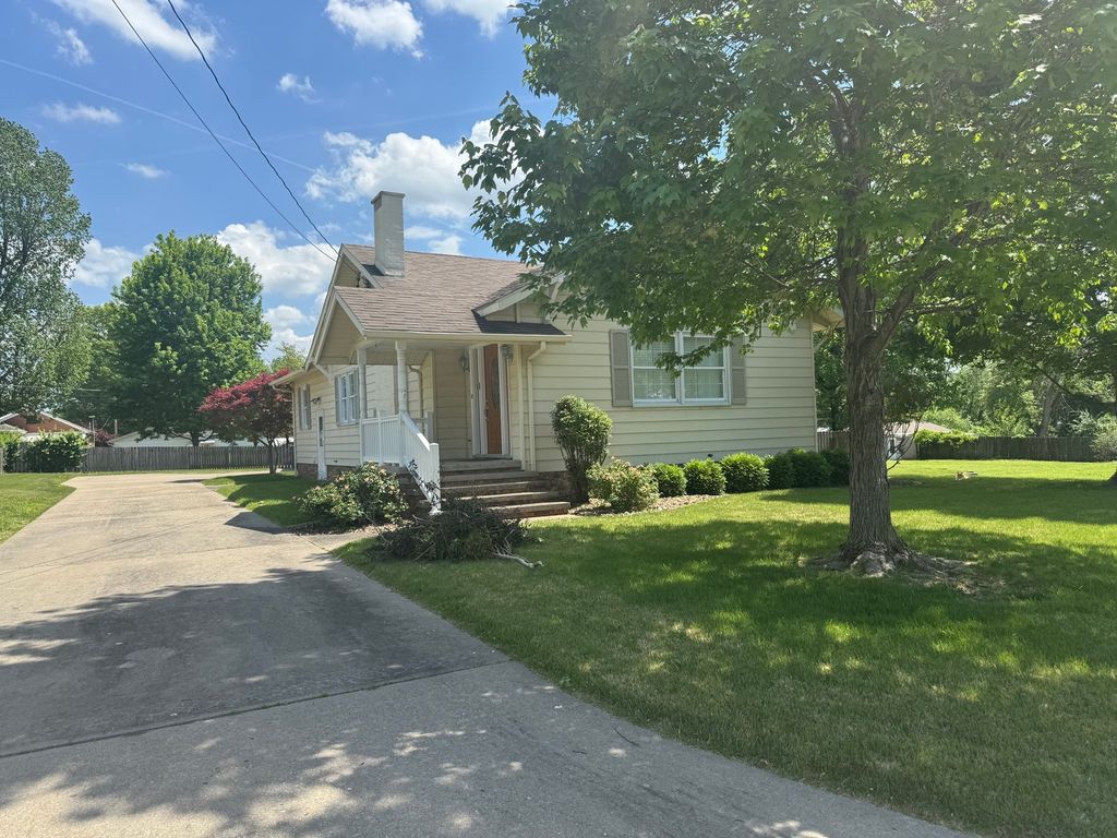 310 N Taft Street, West Frankfort, IL 62896
