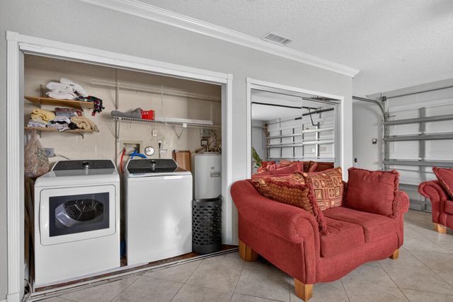7516 NW 88th Terrace, Tamarac, FL 33321