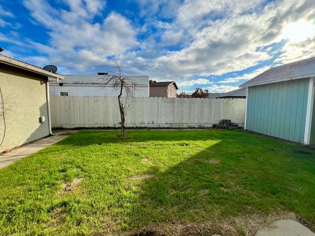 309 Lovell Way, Manteca, CA 95336