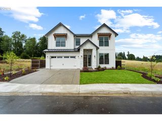 141 Se 24TH Ave, La Center, WA 98629
