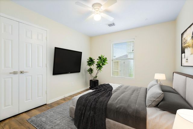 8006 Ginger Park Drive, Baytown, TX 77521