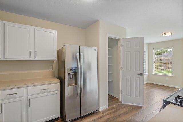 8006 Ginger Park Drive, Baytown, TX 77521