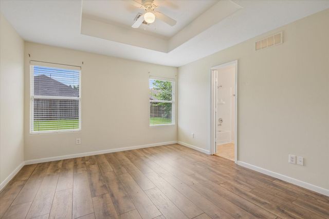 8006 Ginger Park Drive, Baytown, TX 77521