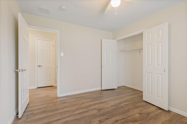 8006 Ginger Park Drive, Baytown, TX 77521