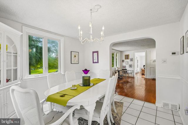 2600 WENDY RD, Havertown, PA 19083