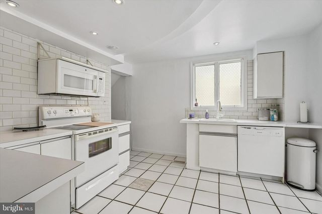2600 WENDY RD, Havertown, PA 19083