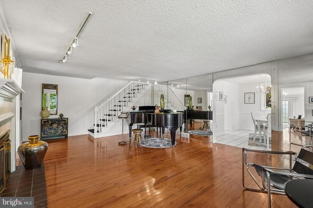 2600 WENDY RD, Havertown, PA 19083