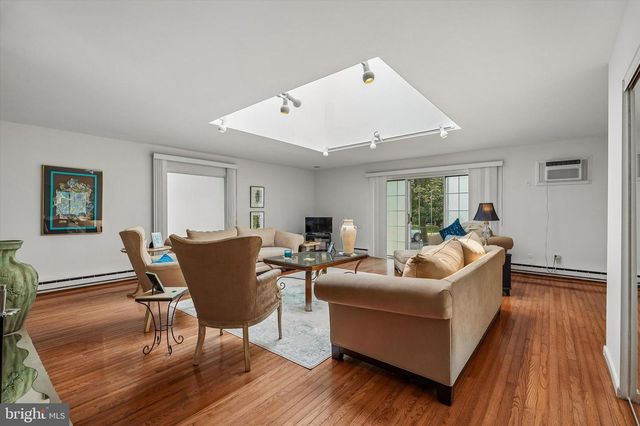 2600 WENDY RD, Havertown, PA 19083