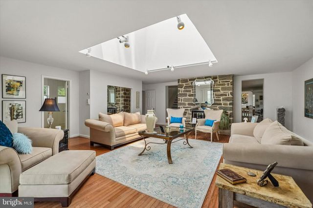 2600 WENDY RD, Havertown, PA 19083